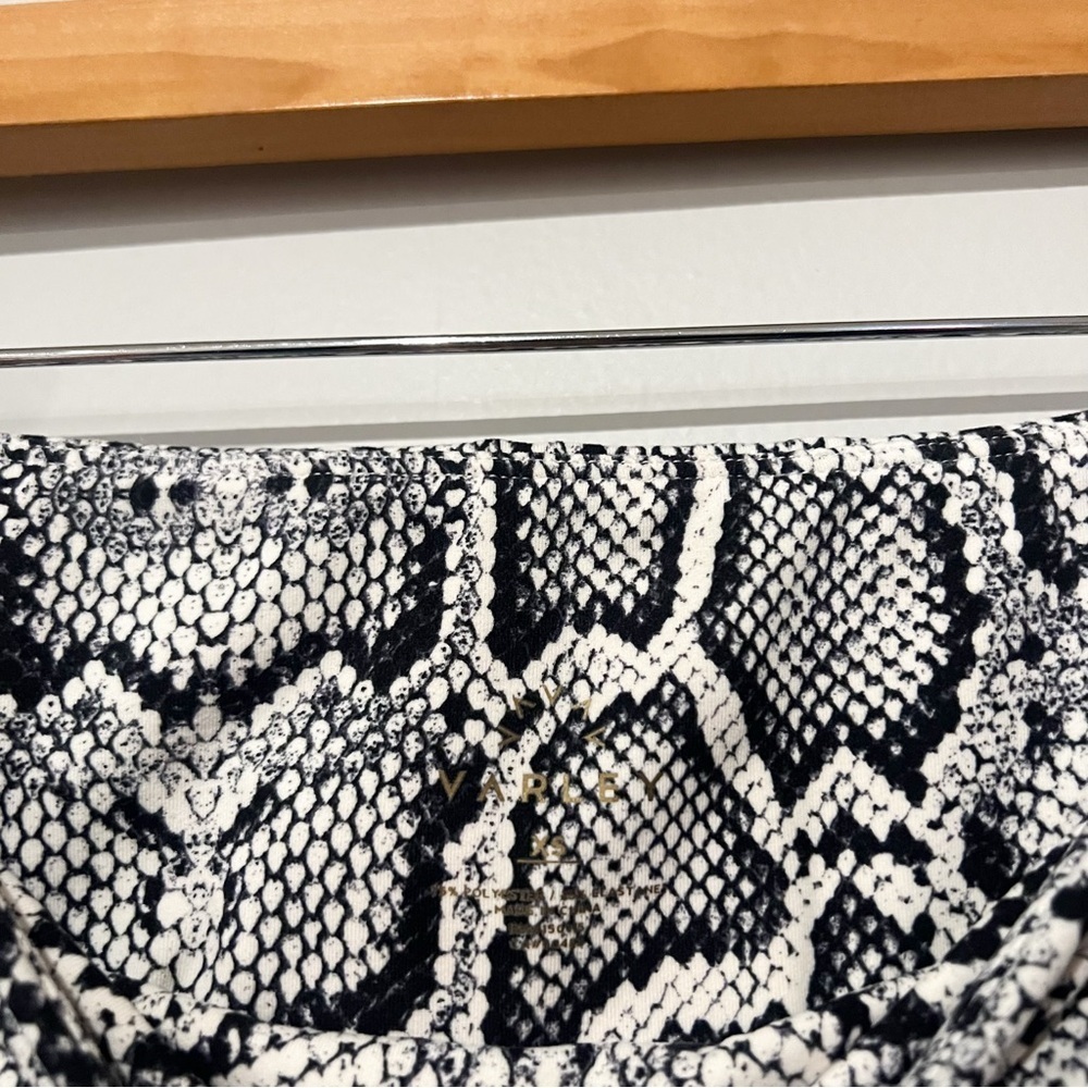 Varley Century Python Leggings - Picture 4 of 7